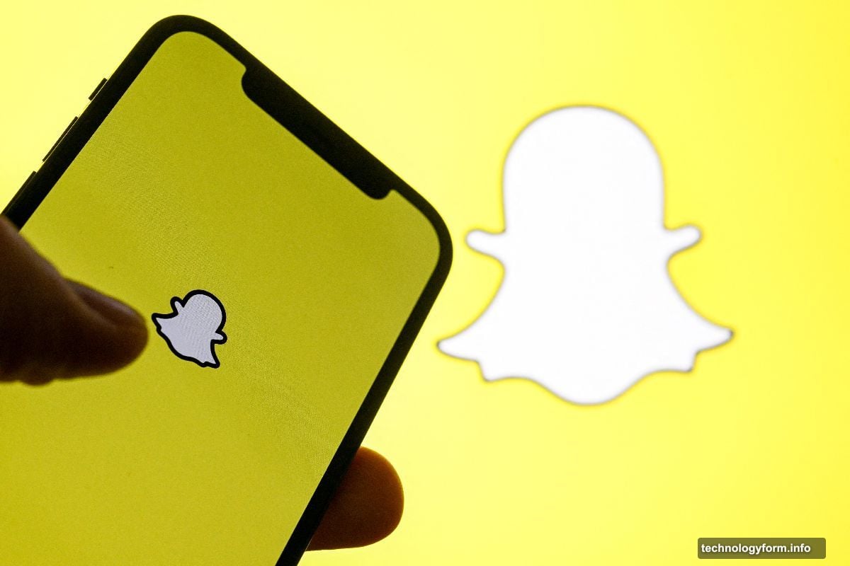 Snapchat+ subscription tiers from free to Platinum at fifteen dollars